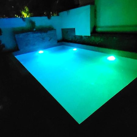 The Perfect Stays Para Disco Big Pool Villa Lonavala Exterior photo